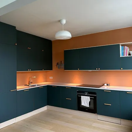 Classic On Two Floors Apartment *