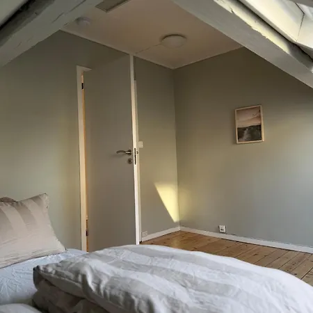 Classic On Two Floors Apartment Stavanger